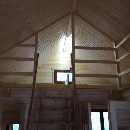 Lodge W Sercu Mazur Dla Mlodziezy I Doroslych Ryn (Warmian-Masurian)